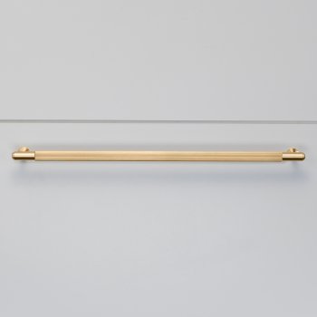2._Pull_Bar_Large_Linear_Brass_Front